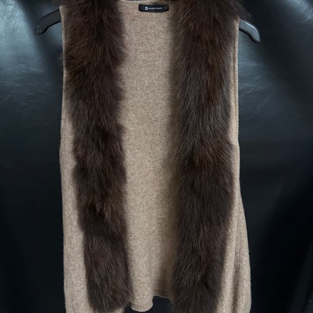 Fur Trim Knit Vest