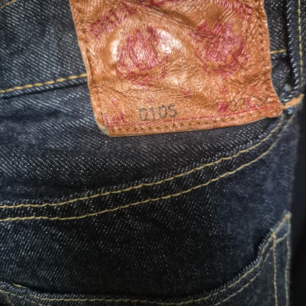 풀카운트0105w 33사이즈 팝니다