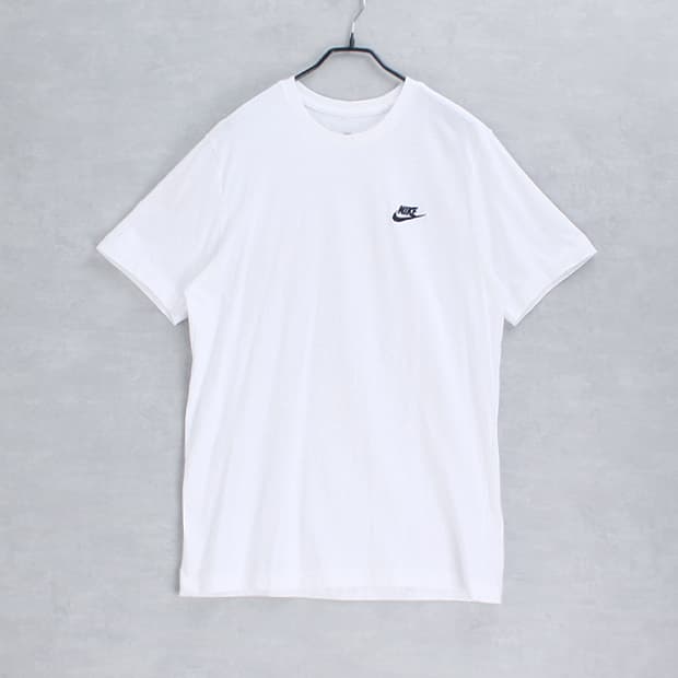 NIKE _ embroidery logo tee
