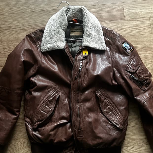 파라점퍼스 A-2 레더자켓