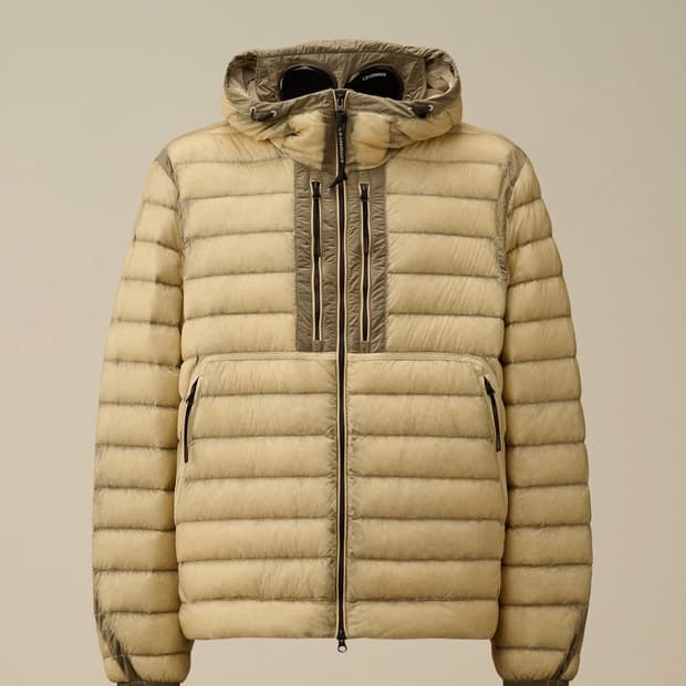 CP 컴퍼니 D.D. 쉘 고글 다운 자켓 피스타치오 쉘 베이지 L 새제품