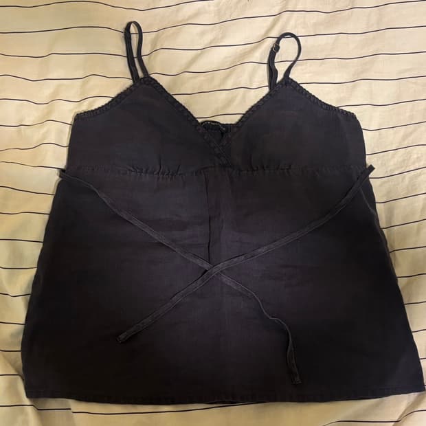 브랜디멜빌 Brandy Melville 남색 나시 탑