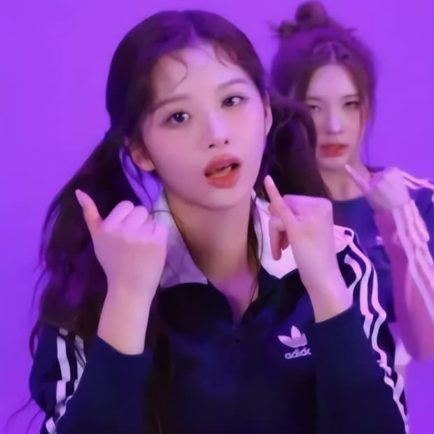 (90)S ☆우주매물☆아디다스 파이어버드 설윤 [화이트네이비] 트랙탑져지