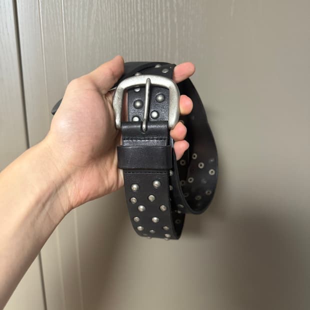 Genuine Leather 스터드 벨트