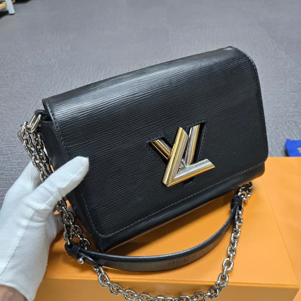 [특가][정품]루이비통 트위스트mm 체인백