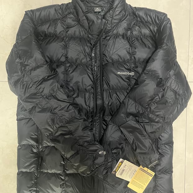(새상품)몽벨 슈페리어 수페리어 경량패딩 블랙 M