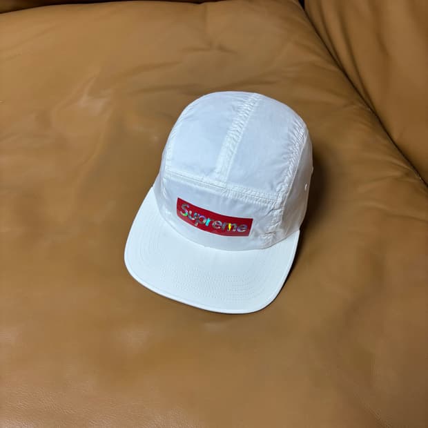 Supreme 슈프림 화이트 캠프캡 모자 (White)