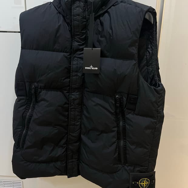 스톤아일랜드 크링클랩스 패딩조끼 xl (새상품급)