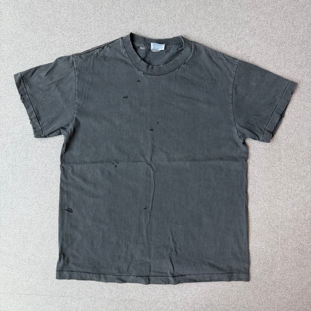 90s Vintage Faded Distressed Blank Tee
