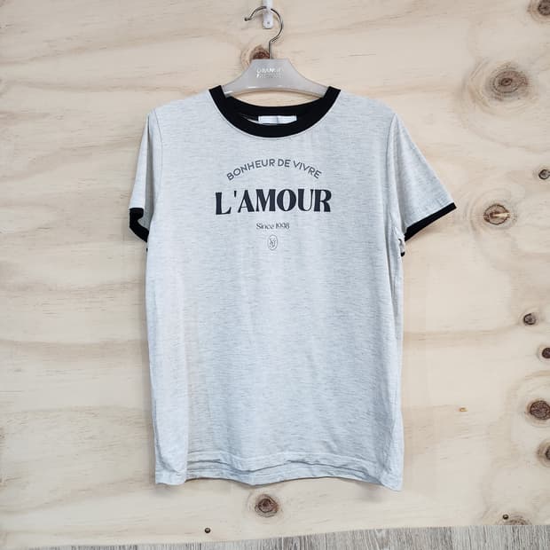 585) VISIT 반팔 티셔츠