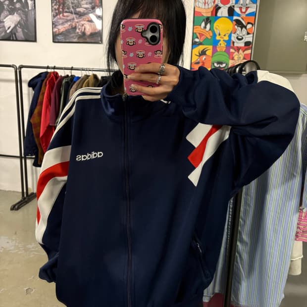 아다다스 져지