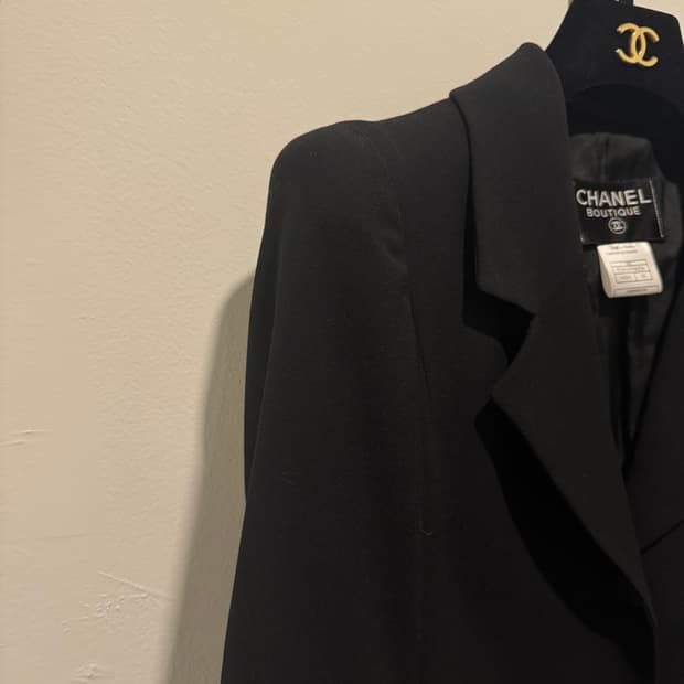 샤넬 블랙 자켓
