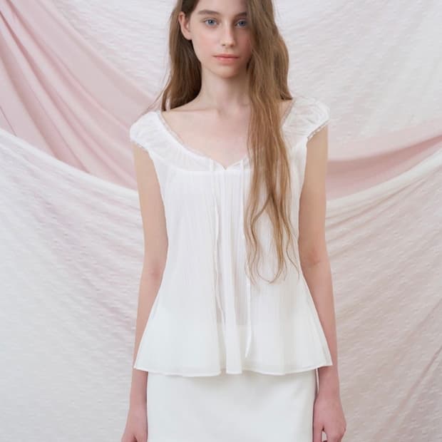 르베인 Eden Pleated Blouse (택O)