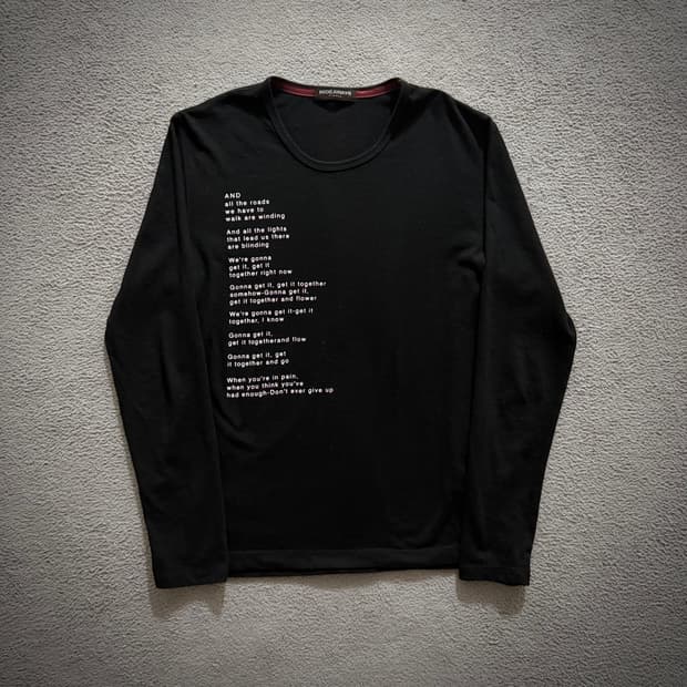 Hideaways lettering long sleeve
