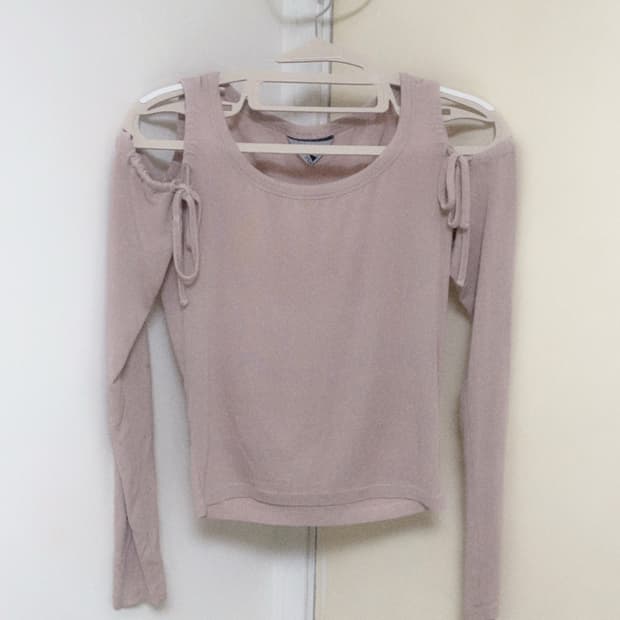 디어스토커 딸기우유 발레코어 티 연말룩 클럽룩 꾸안꾸룩