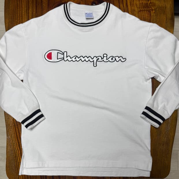 빈티지 챔피온 맨투맨