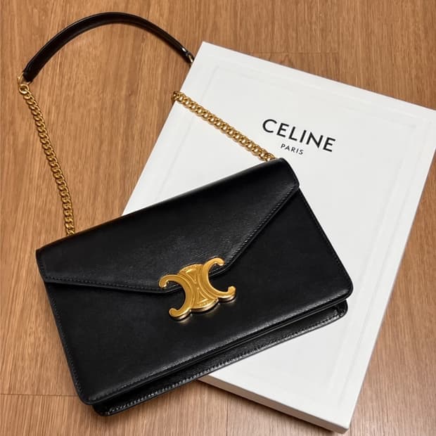 셀린느 마고 체인 지갑 블랙