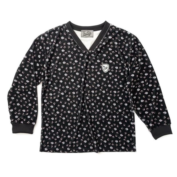 샵페어리 V neck flower terry shirt (black)