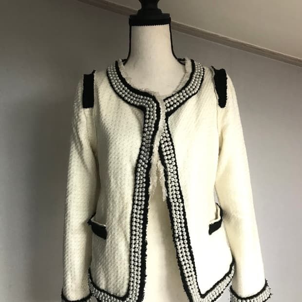 Pearl Trimmed Tweed Open Jacket