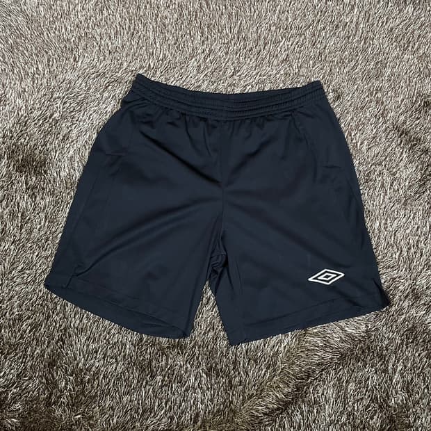 엄브로 UMBRO 블랙 메쉬라이너 트레이닝 쇼츠팬츠 M 