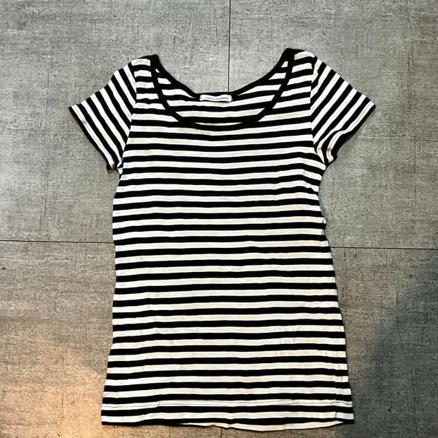 일본빈티지 Babe 핀터깔y2k 딱붙핏 스트라이프티셔츠