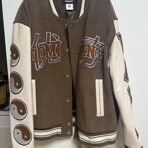 도미넌트 바시티 자켓