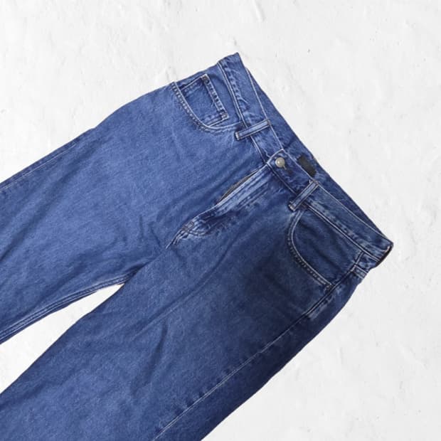 Uniqlo 유니클로 와이드스트레이트진 66

blue 32 485633