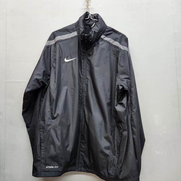 나이키 로고 사이드라인 스톰핏 바람막이 자켓L(XL)