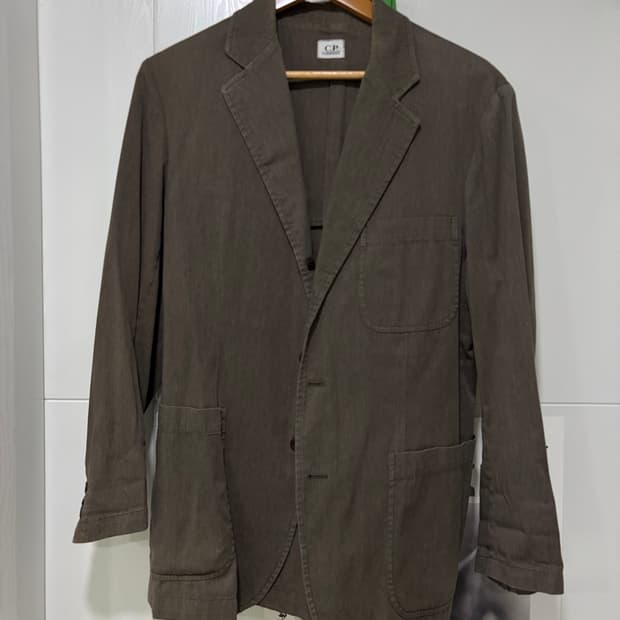 C.P. 컴퍼니 브라운 면 자켓