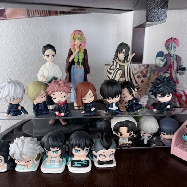 귀칼, 윈드 브레이커, 진격거 피규어 