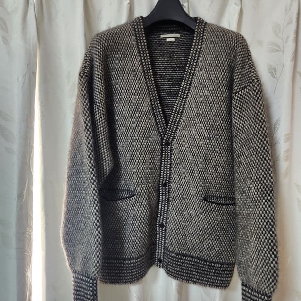 23FW Blurhms 블럼스 알파카 버드아이 니트 가디건 3사이즈