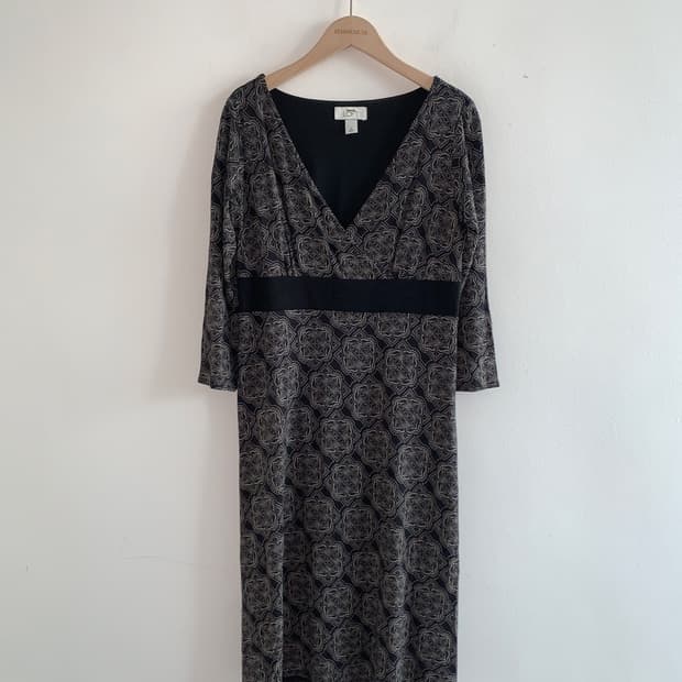 Bernard v neck dress