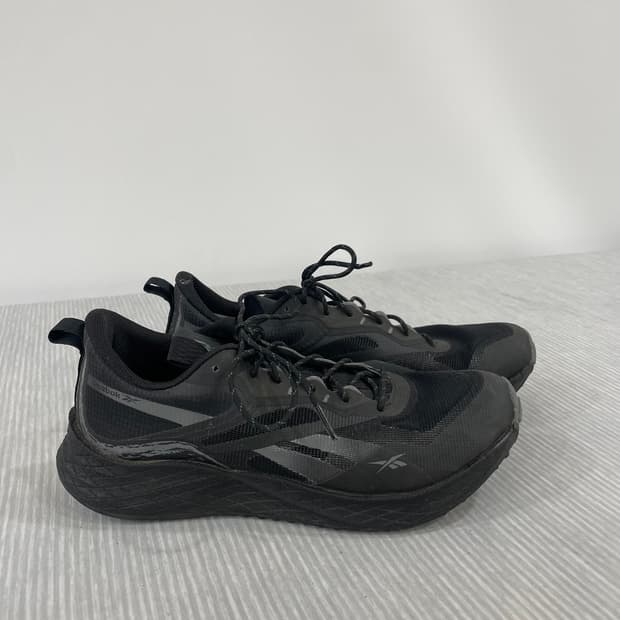 931) 리복 플로트라이드 에너지3 운동화 260mm