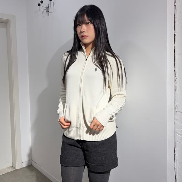 폴로 흰색 화이트 꽈배기 니트 자켓