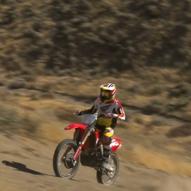 Supreme Honda Fox Racing Moto set up