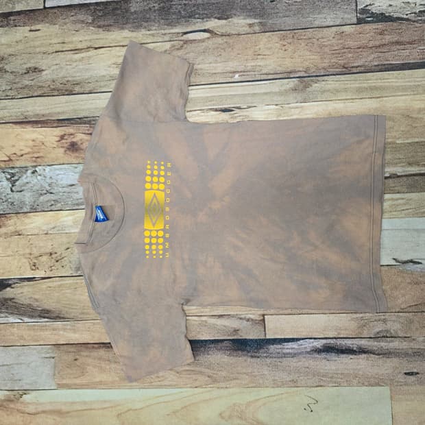 Vintage 90s Umbro 축구 티셔츠