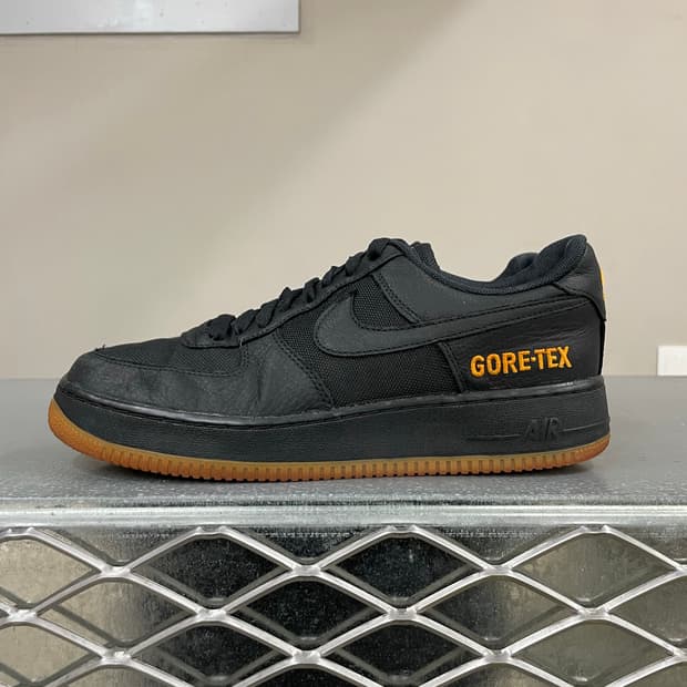 나이키 에어포스1 로우 고어텍스 블랙 265