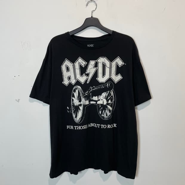AC/DC 아트워크 반팔티셔츠 블랙