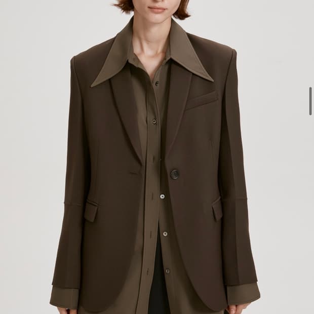 Recto렉토 드레이프 랩 셔츠 (택달린새상품)