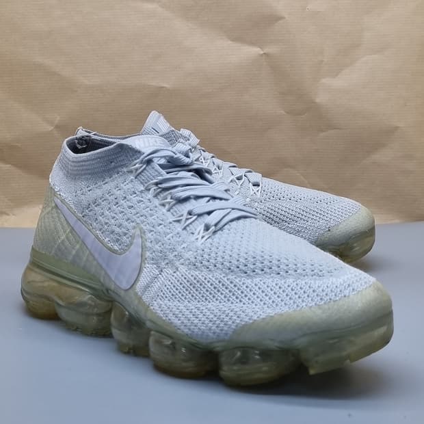 나이키 베이퍼맥스 플라이니트 운동화 225