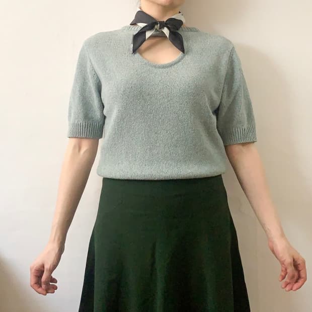 [S] 아모멘토 스카이블루 백홀 니트