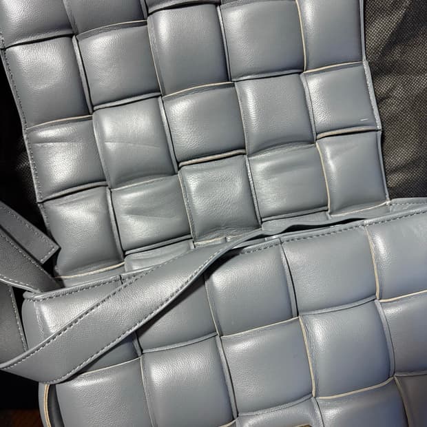 보테가베네타 카세트백 