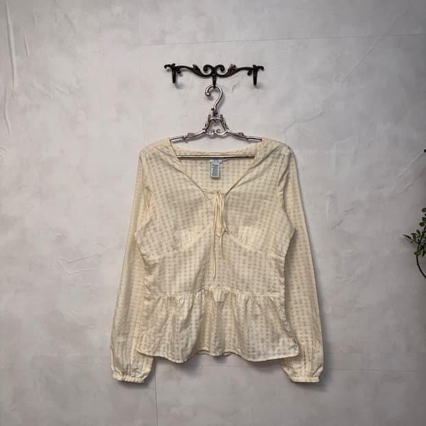 Calvin Klein ivory bohemian floral bl