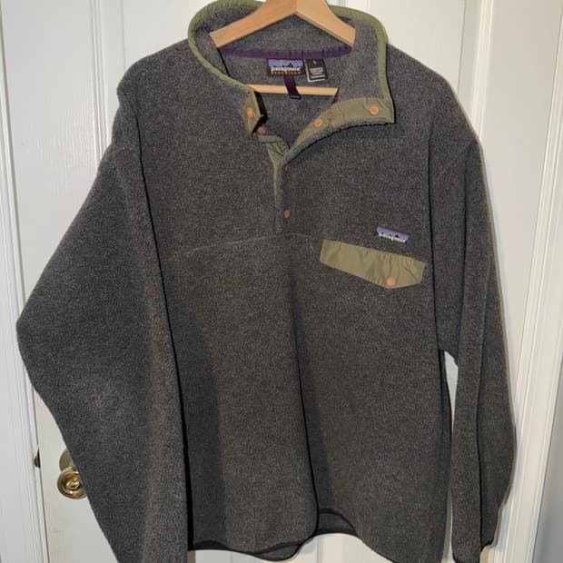 90s 파타고니아 신칠라 스냅-T 그레이