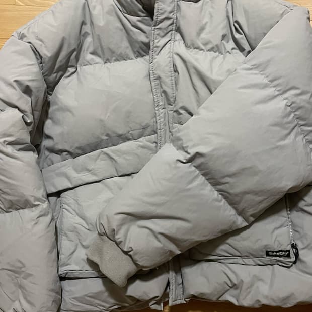 코드그라피 그레이 숏패딩 XL