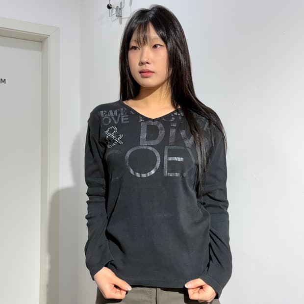 semantic design y2k 큐빅 긴팔티셔츠