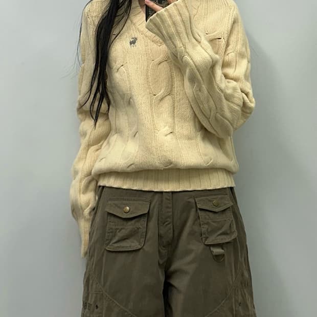 아베크롬비 산양로고 베이지 꽈배기 니트