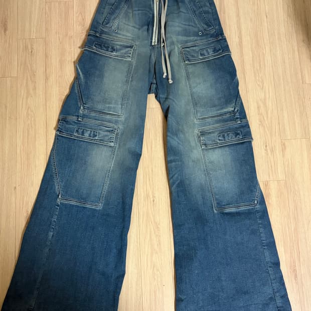 릭오웬스 점보카고(xs) 판매합니다