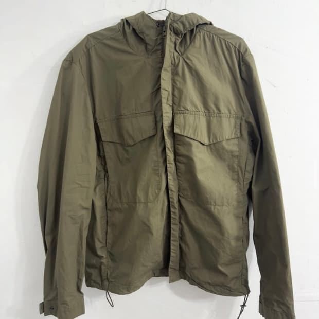 zara man khkai pocket hood jacket