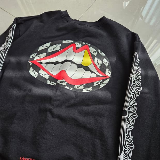 [L]크롬하츠 매티보이 99eyes 맨투맨 판매